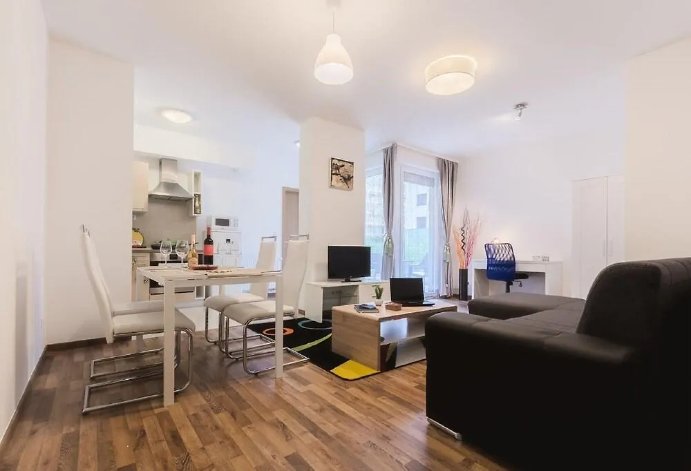 Corvin Holiday Apartment Hotel Budapest 3*,  Hungary