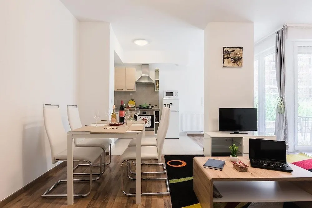 Corvin Holiday Apartment Hotel Budapest 3*,  Hungary