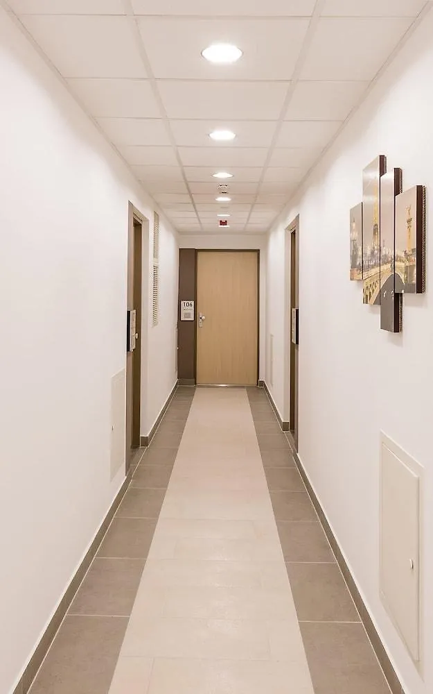 Corvin Holiday Apartment Hotel Budapest 3*,
